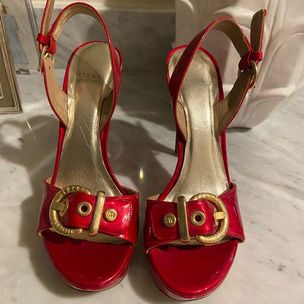 STUART WEITZMAN red patent platform heels sz 8